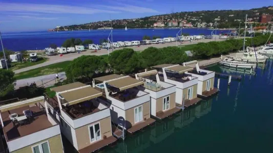 Այլ Վաճառվում է 6320 Portoroz  SI
