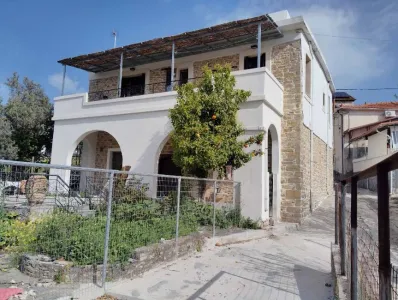 Տուն Վաճառվում է 34003 KALIMERIANOI GR